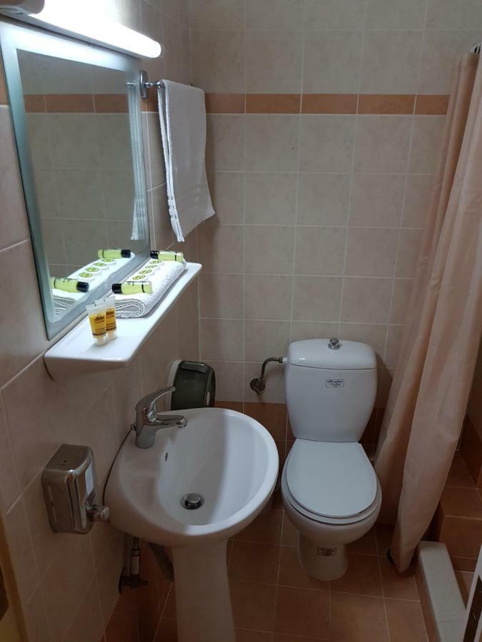 Hotel Nevada Kalamáta Eksteriør bilde